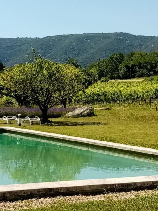 Le Lavoir Lacoste  Esterno foto